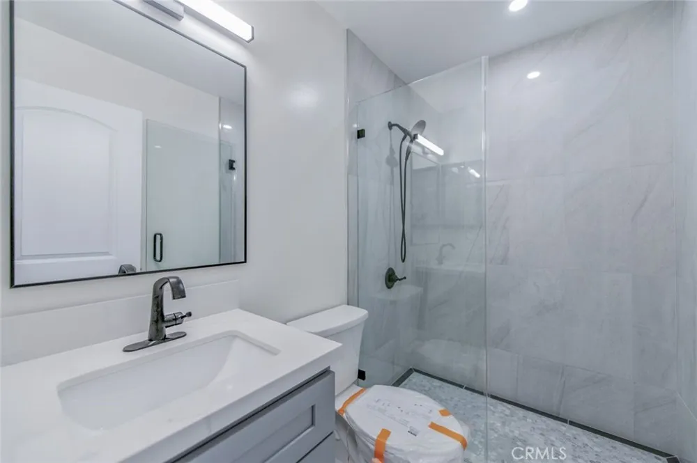 18130 Via Amorosa #1 Rowland Heights, CA 91748