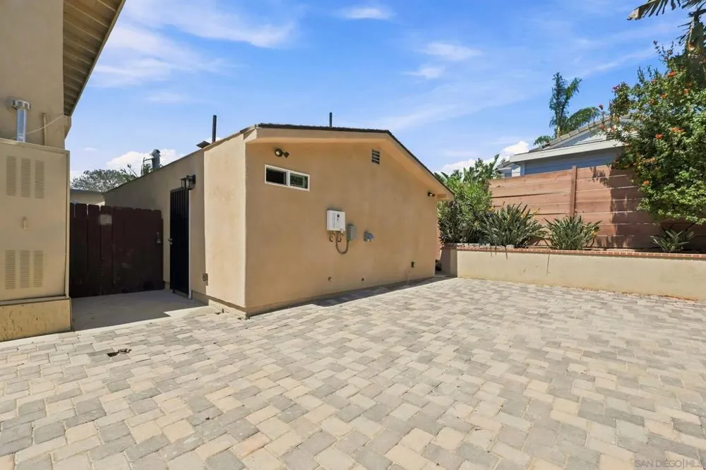 1429 Hermes Ave Encinitas, CA 92024