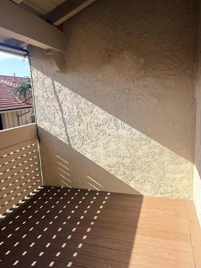 2352 Altisma Way #9 Carlsbad, CA 92009
