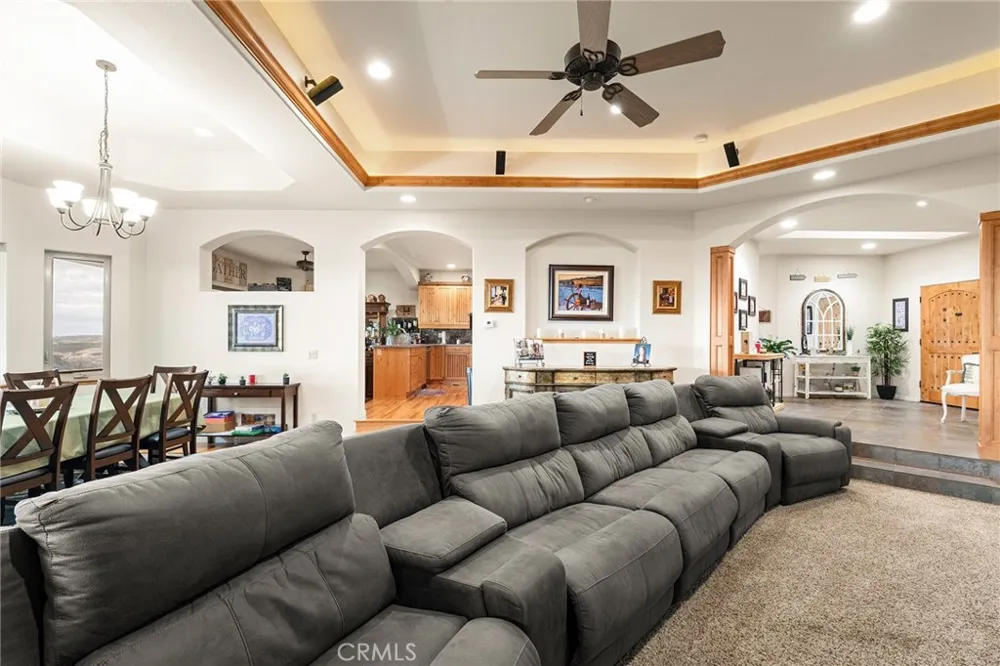 14989 Woodland Park Forest Ranch, CA 95942