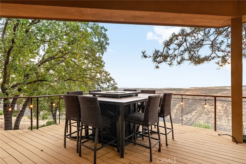 14989 Woodland Park Forest Ranch, CA 95942