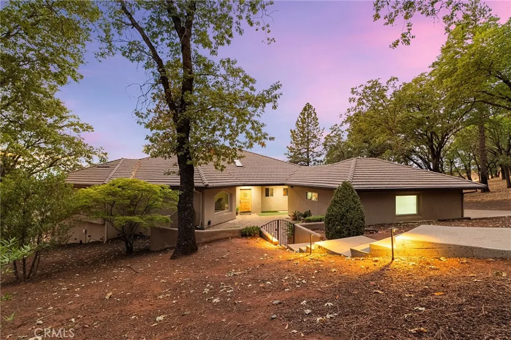 14989 Woodland Park Forest Ranch, CA 95942