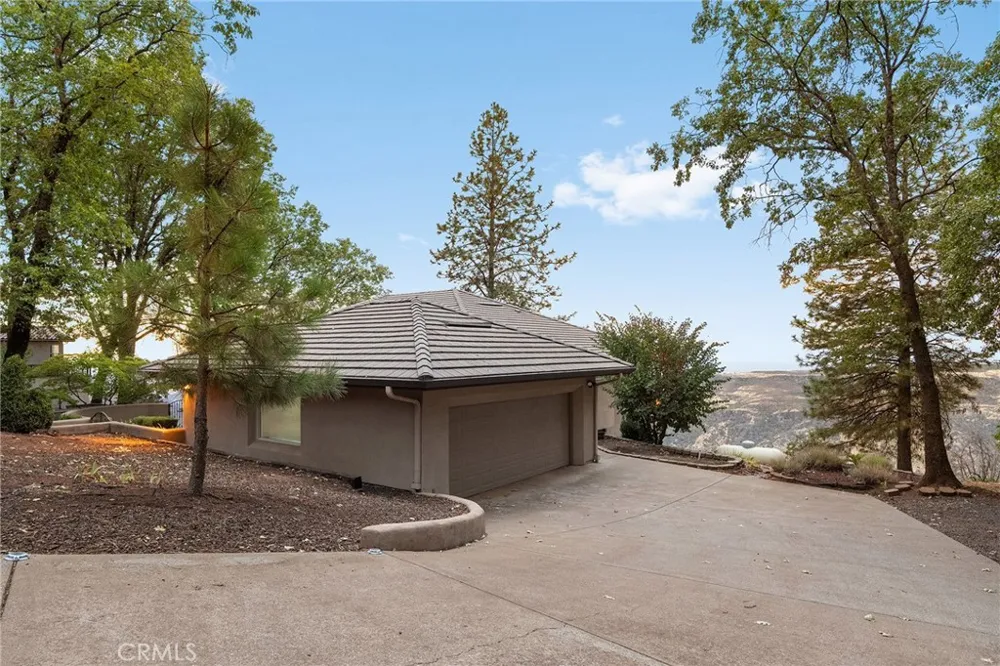 14989 Woodland Park Forest Ranch, CA 95942