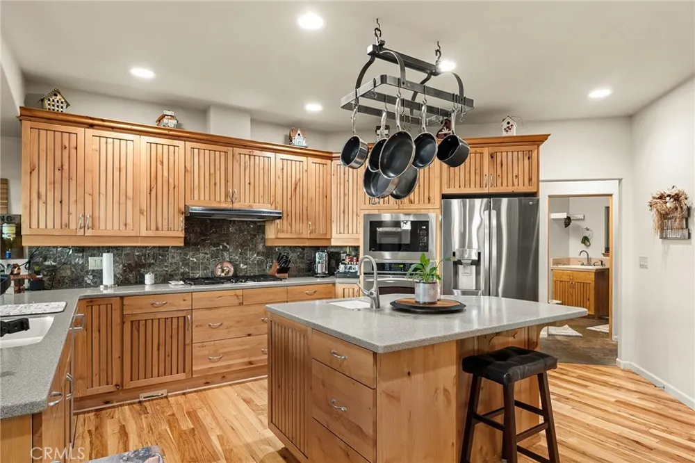 14989 Woodland Park Forest Ranch, CA 95942