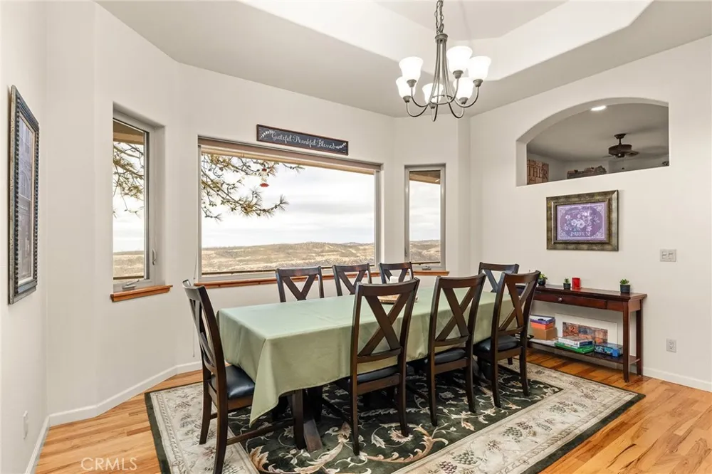 14989 Woodland Park Forest Ranch, CA 95942