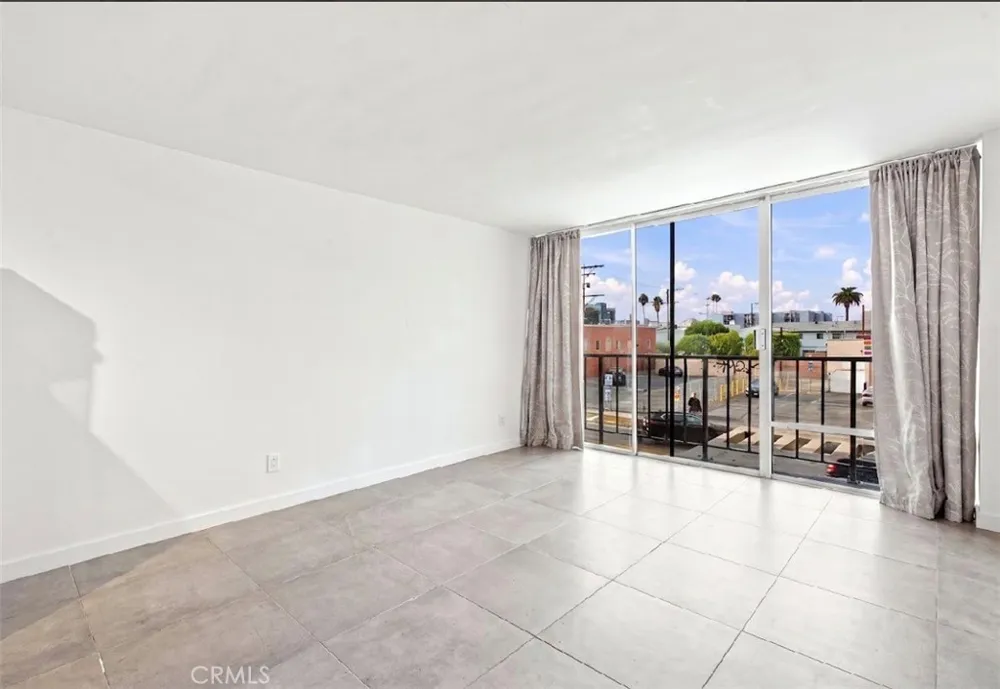 375 Atlantic Avenue #201 Long Beach, CA 90802