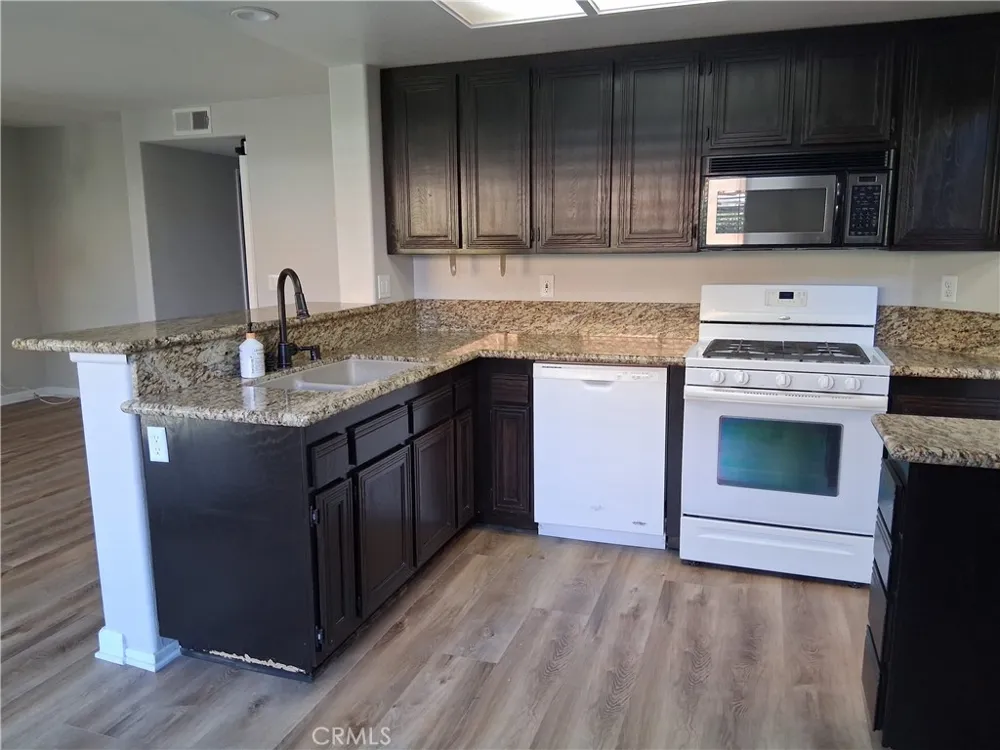 30602 Willow Village Menifee, CA 92584