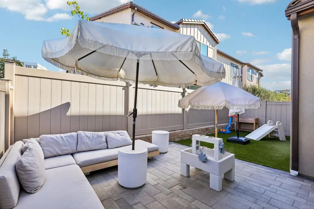 1705 Valley Oak Way Oceanside, CA 92056