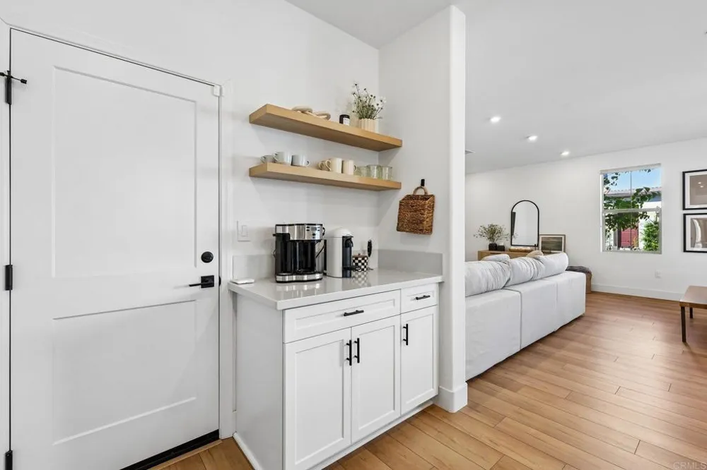 1705 Valley Oak Way Oceanside, CA 92056
