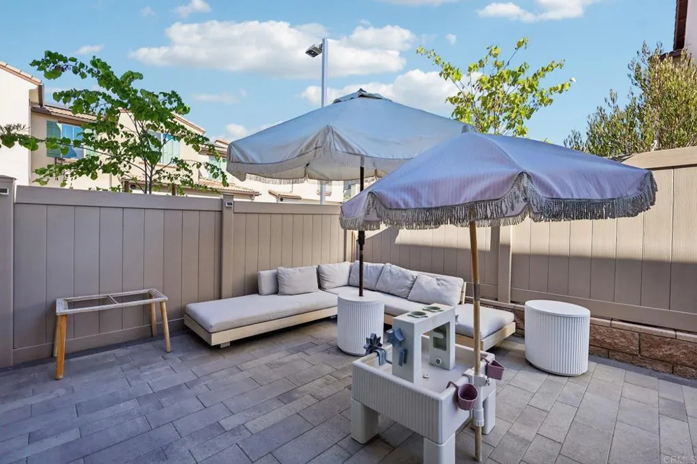 1705 Valley Oak Way Oceanside, CA 92056