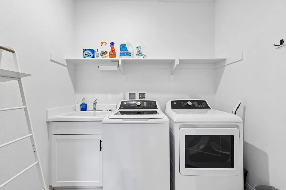 1705 Valley Oak Way Oceanside, CA 92056