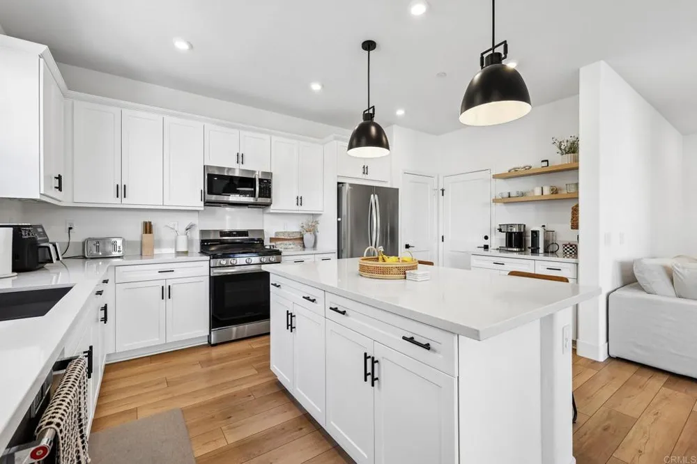 1705 Valley Oak Way Oceanside, CA 92056