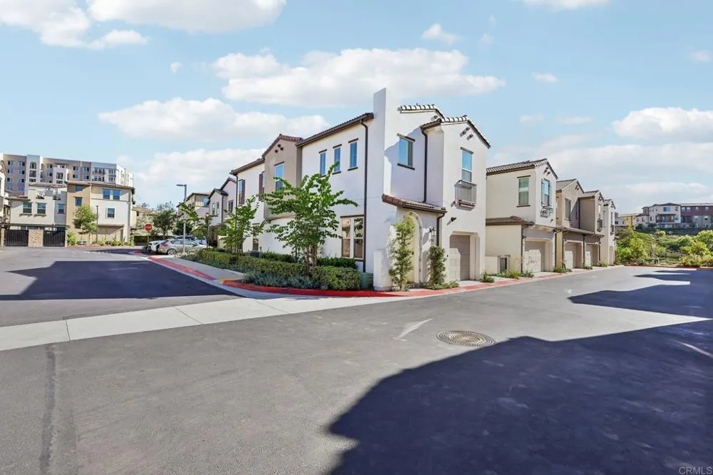 1705 Valley Oak Way Oceanside, CA 92056