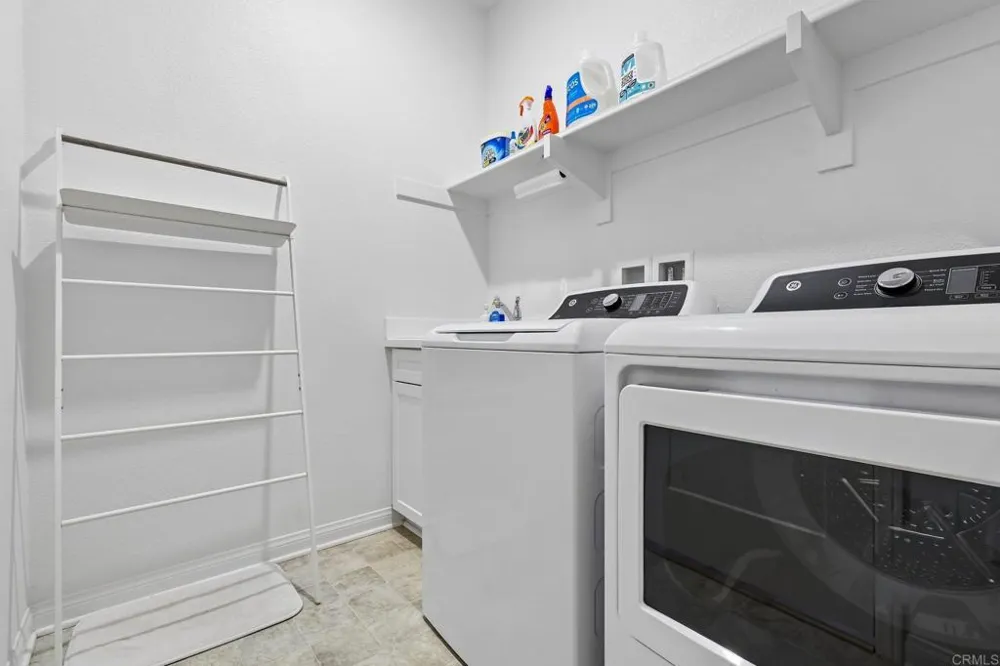1705 Valley Oak Way Oceanside, CA 92056