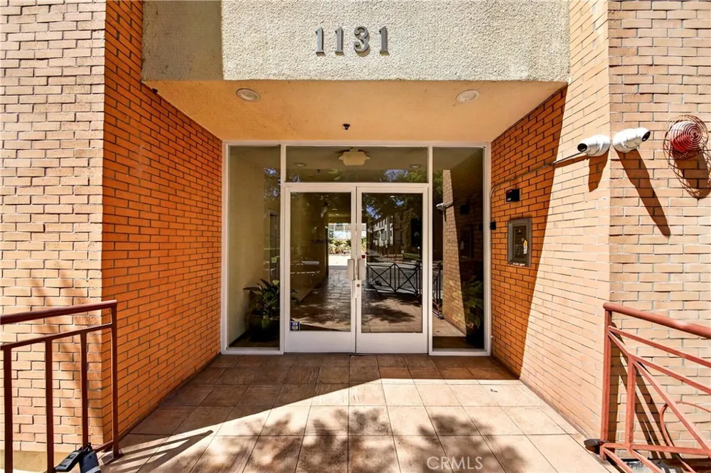 1131 Campbell Street #210 Glendale, CA 91207