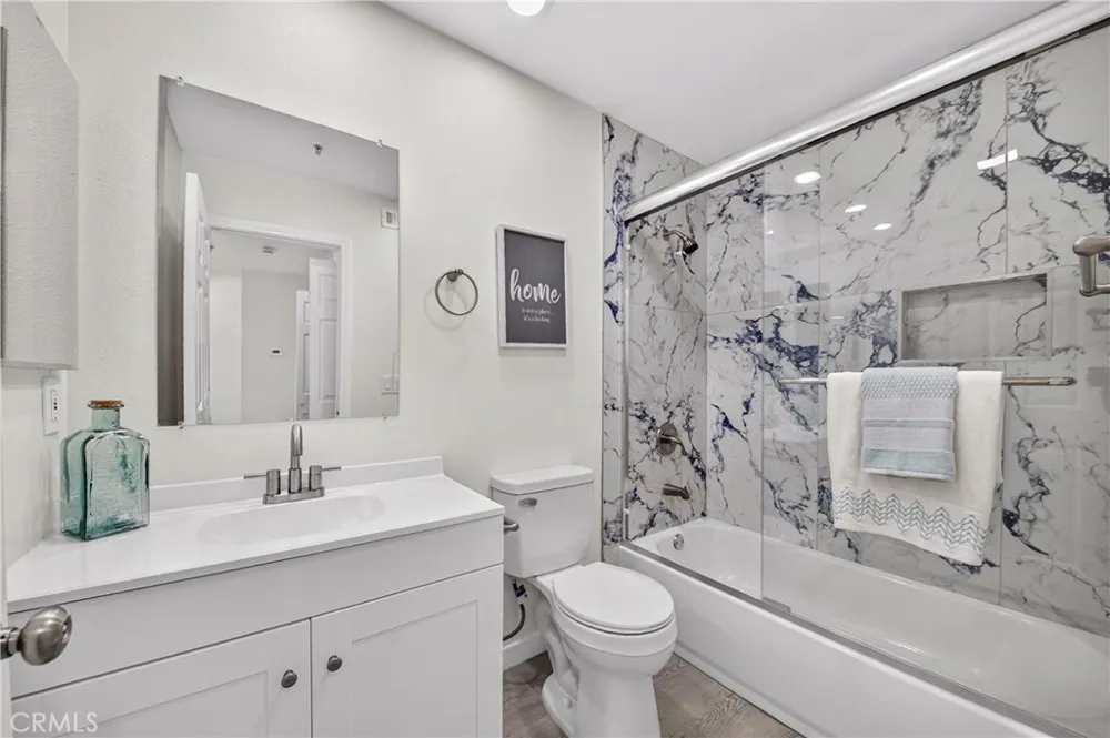 1131 Campbell Street #210 Glendale, CA 91207
