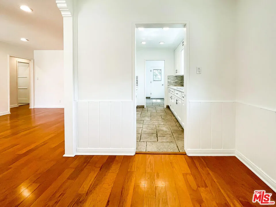 3098 Thurin Avenue Altadena, CA 91001