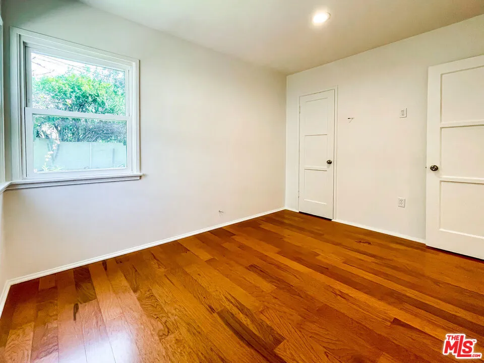 3098 Thurin Avenue Altadena, CA 91001