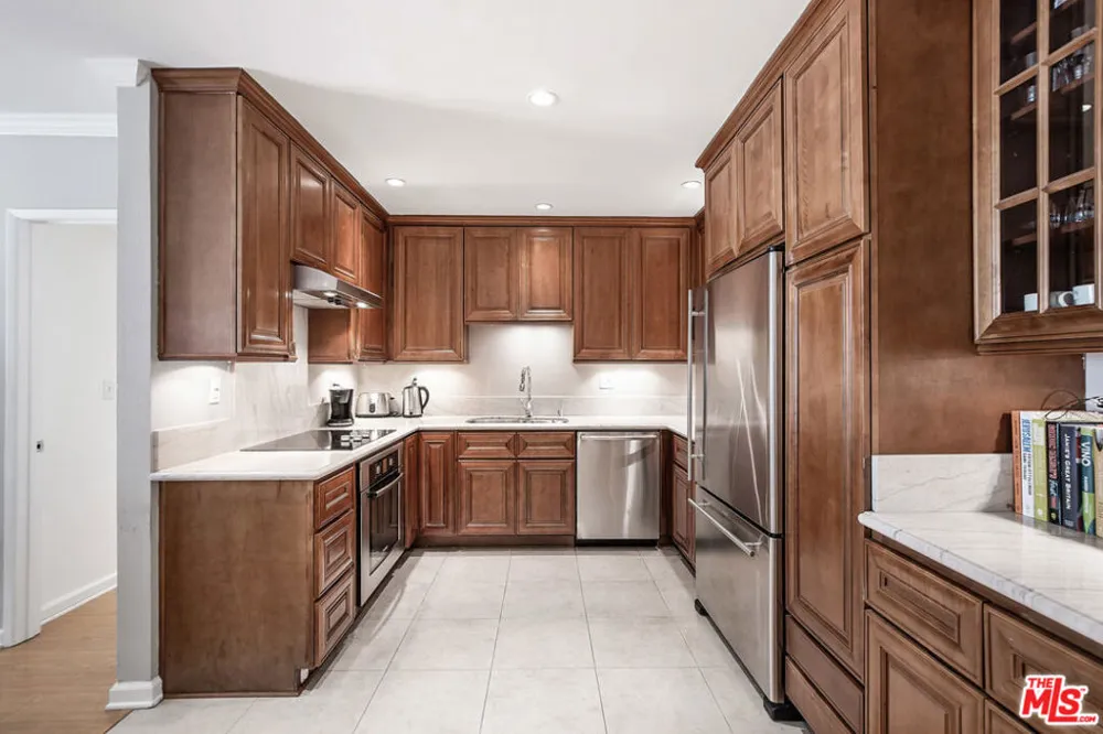 1351 Crescent Heights Boulevard #118 West Hollywood, CA 90046