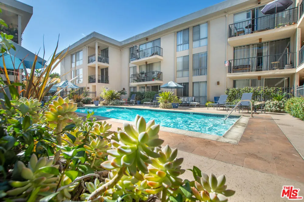1351 Crescent Heights Boulevard #118 West Hollywood, CA 90046