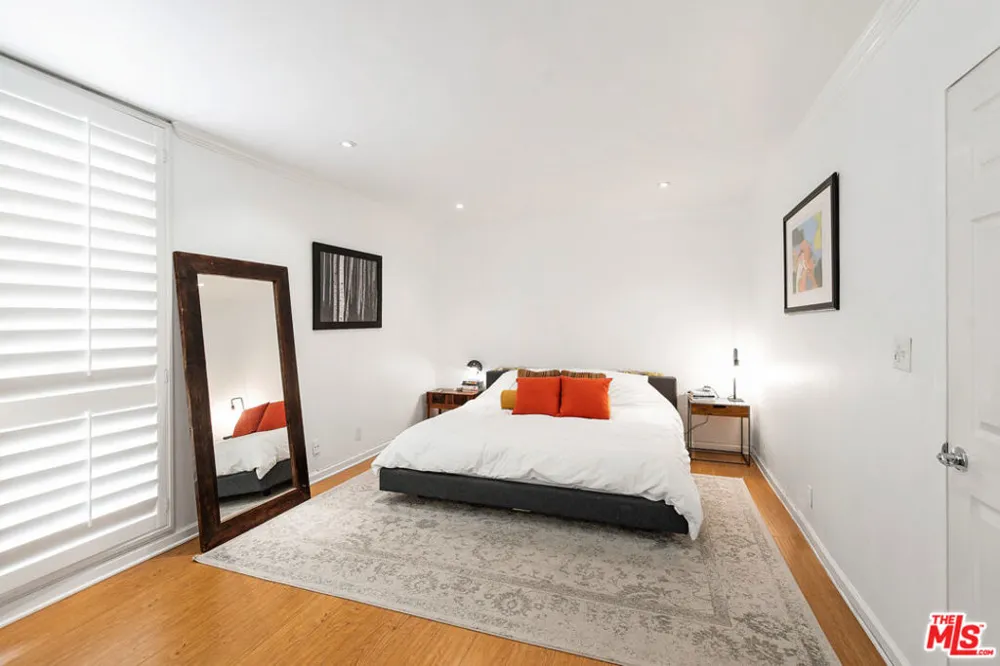 1351 Crescent Heights Boulevard #118 West Hollywood, CA 90046