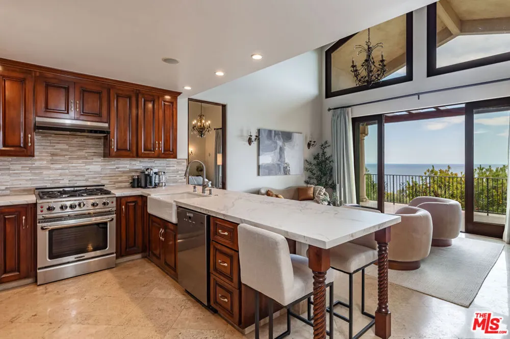 3775 Puerco Canyon Road Malibu, CA 90265