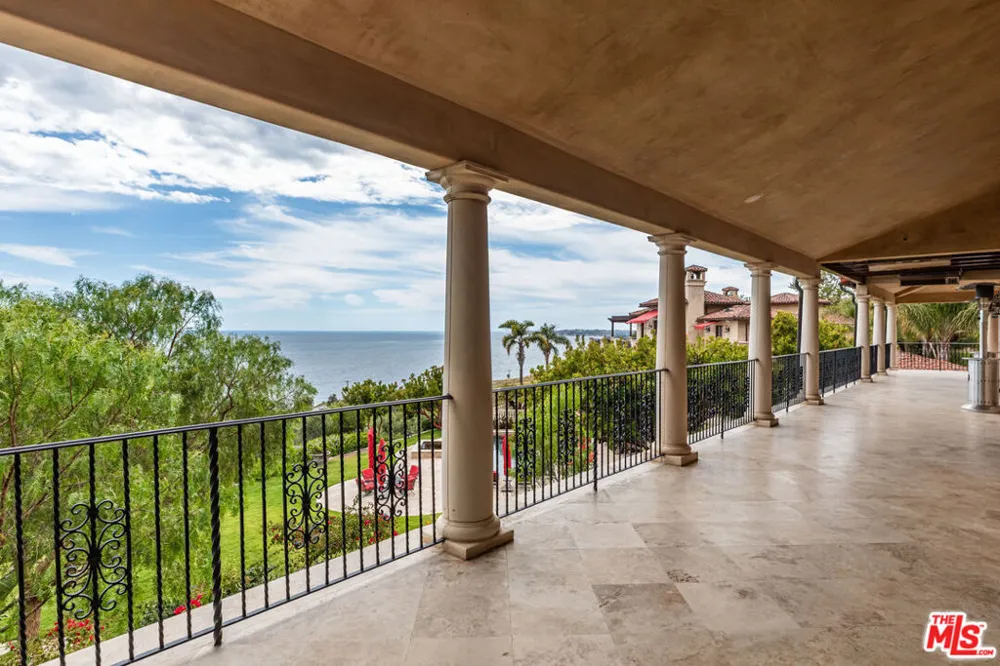 3775 Puerco Canyon Road Malibu, CA 90265