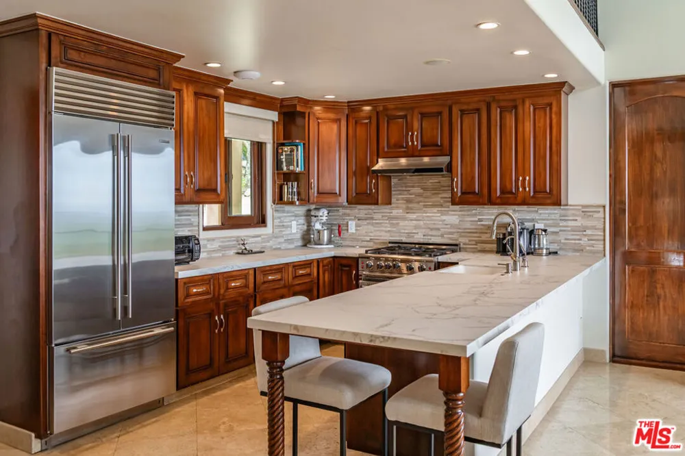 3775 Puerco Canyon Road Malibu, CA 90265