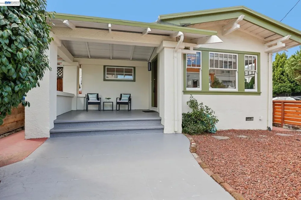 1542 Buena Vista Ave Alameda, CA 94501