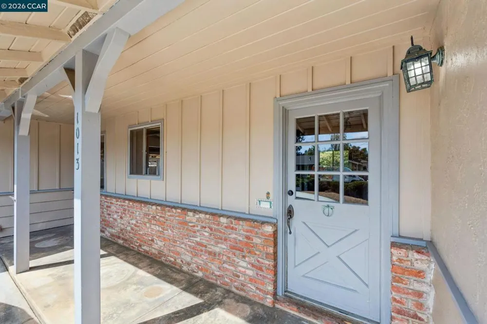 1013 Panadero Way Clayton, CA 94517