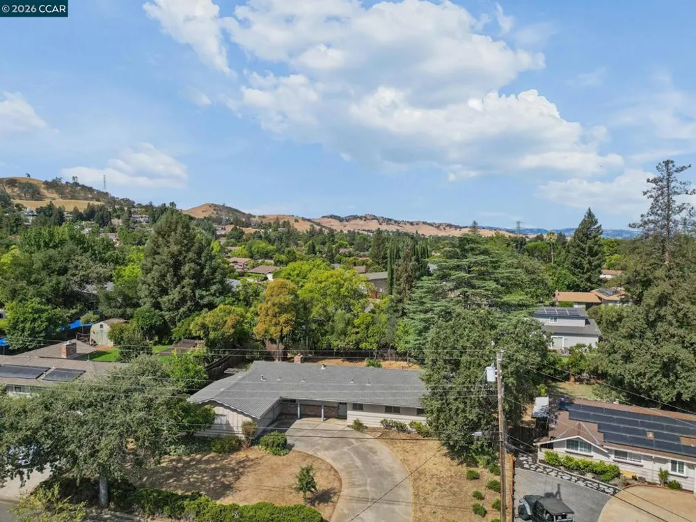 1013 Panadero Way Clayton, CA 94517