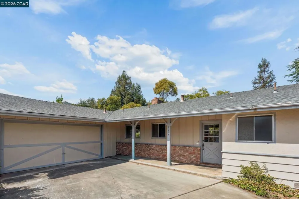 1013 Panadero Way Clayton, CA 94517