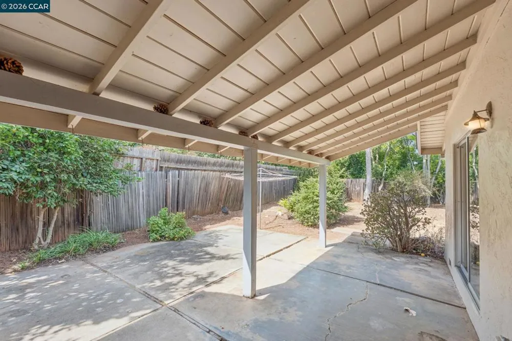 1013 Panadero Way Clayton, CA 94517