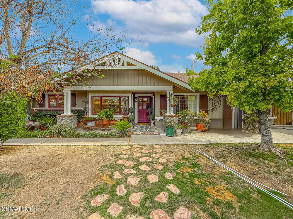 1888 El Monte Drive Thousand Oaks, CA 91362