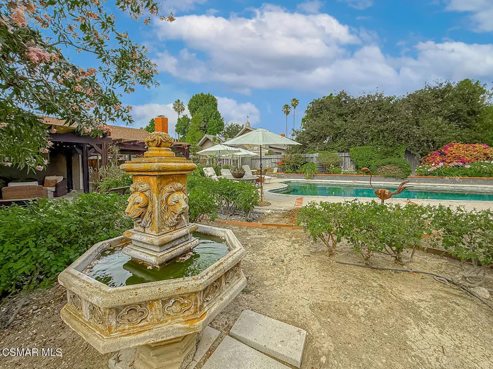 1888 El Monte Drive Thousand Oaks, CA 91362