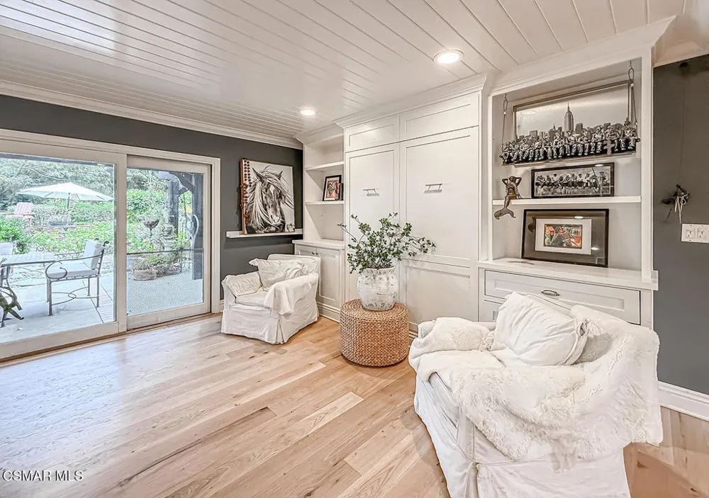 1888 El Monte Drive Thousand Oaks, CA 91362
