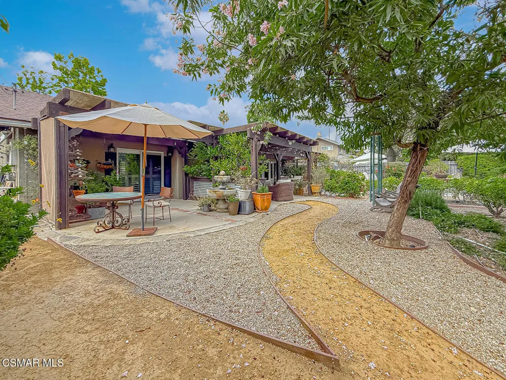1888 El Monte Drive Thousand Oaks, CA 91362