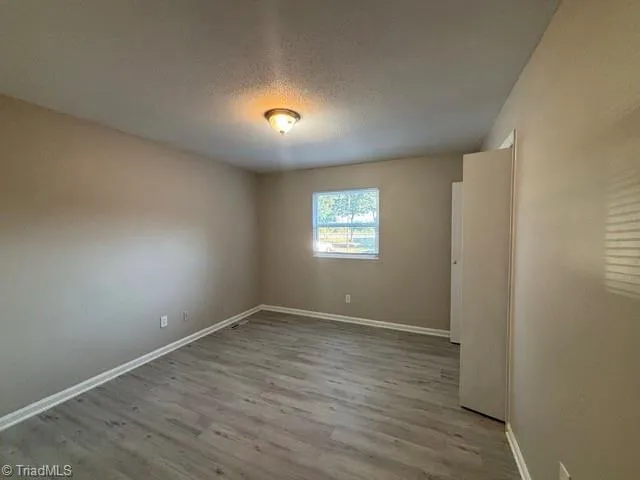 1835 Merritt Drive #B Greensboro, NC 27407