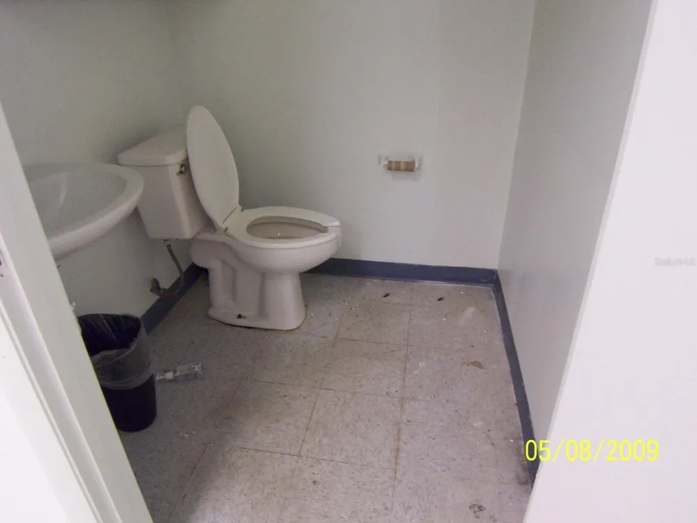 136 W STATE ROAD 434 Winter Springs, FL 32708