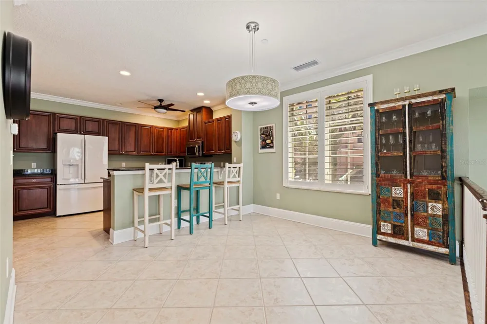 525 MANDALAY AVENUE #11 Clearwater Beach, FL 33767