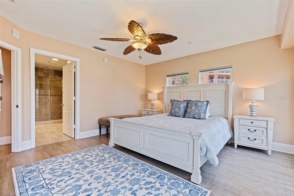 525 MANDALAY AVENUE #11 Clearwater Beach, FL 33767