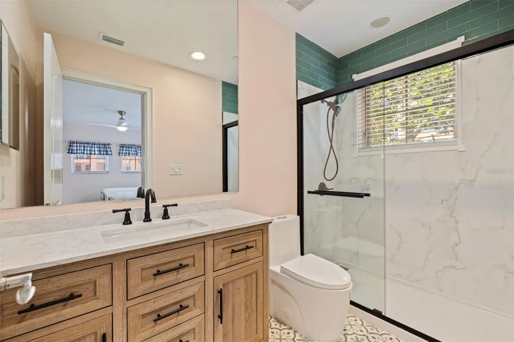 525 MANDALAY AVENUE #11 Clearwater Beach, FL 33767