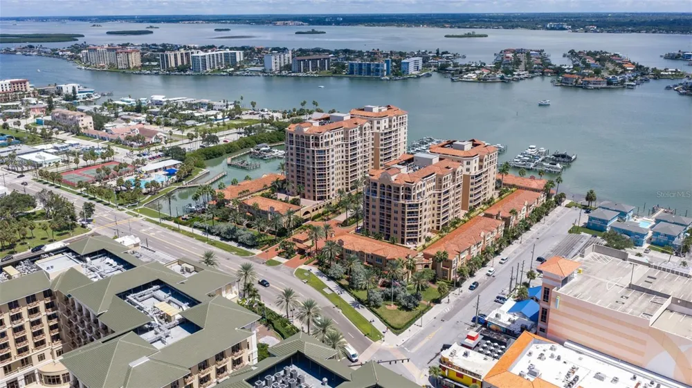 525 MANDALAY AVENUE #11 Clearwater Beach, FL 33767