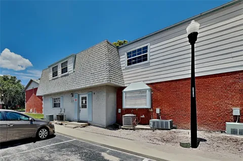 7309 DANIEL WEBSTER DRIVE #O4