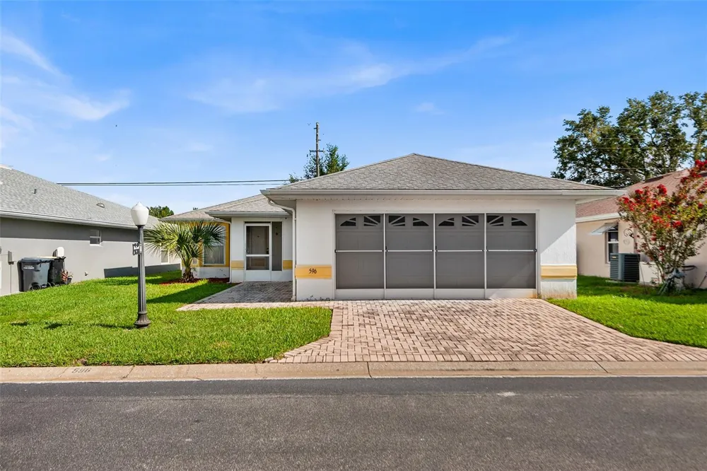 596 SWEETWATER WAY Haines City, FL 33844
