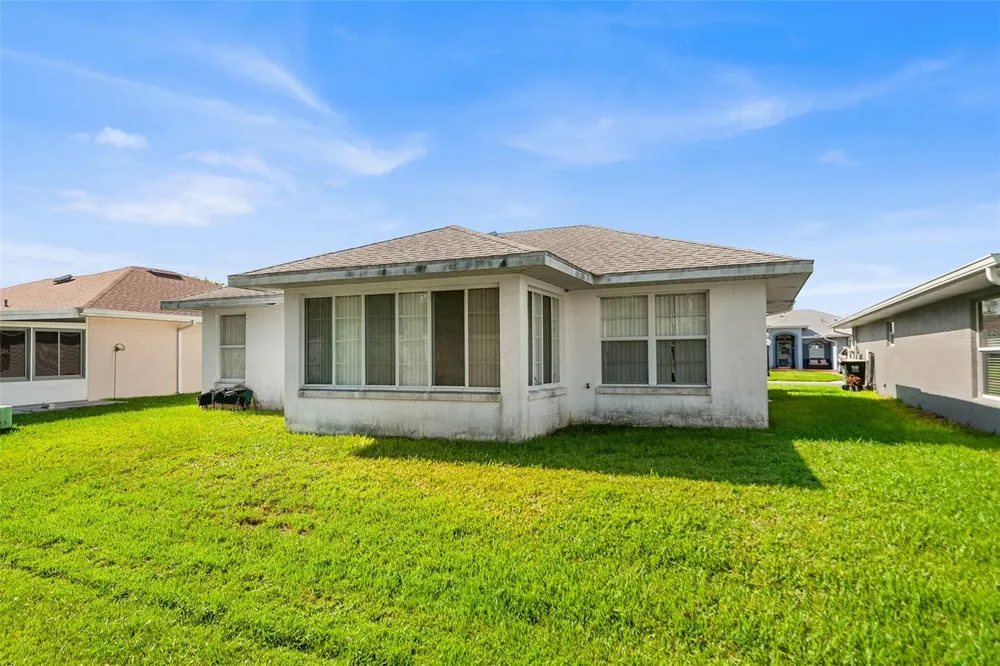 596 SWEETWATER WAY Haines City, FL 33844