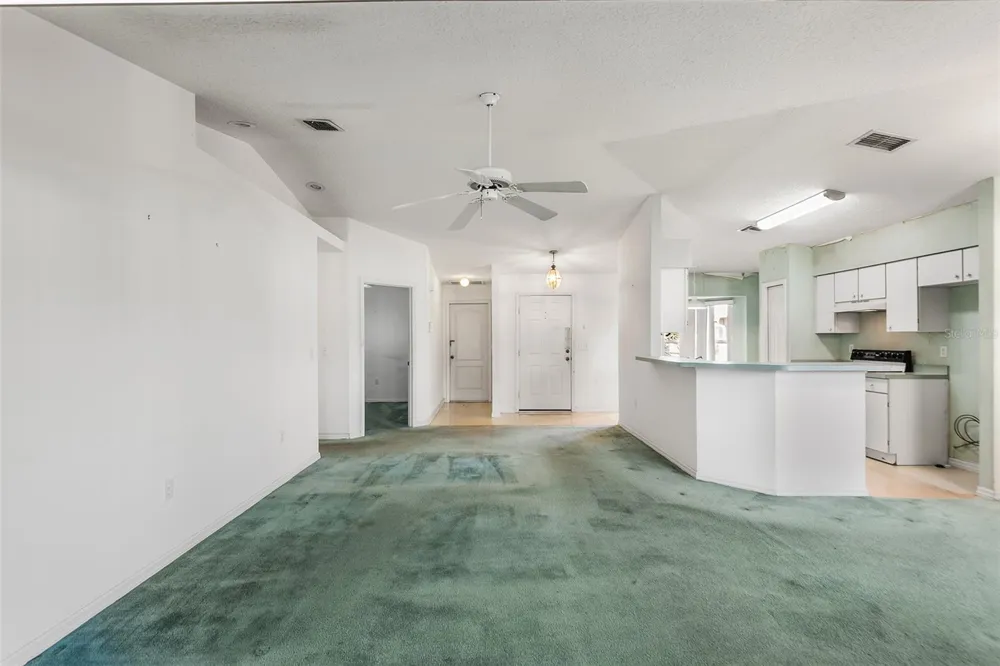 596 SWEETWATER WAY Haines City, FL 33844