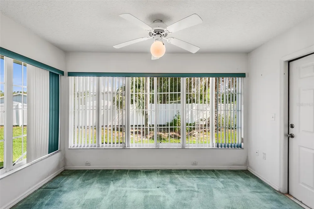 596 SWEETWATER WAY Haines City, FL 33844
