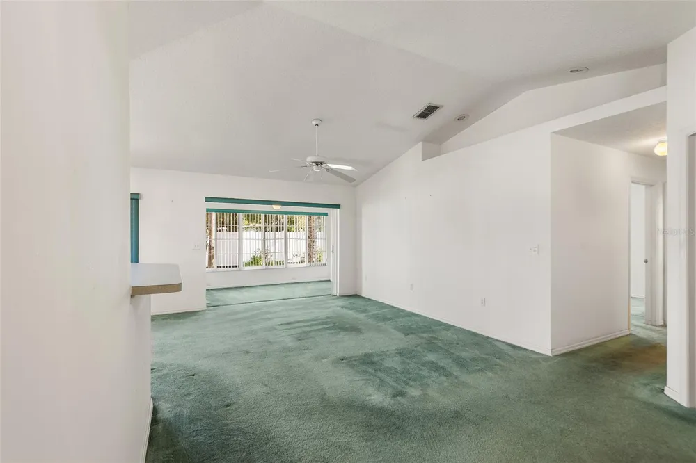 596 SWEETWATER WAY Haines City, FL 33844