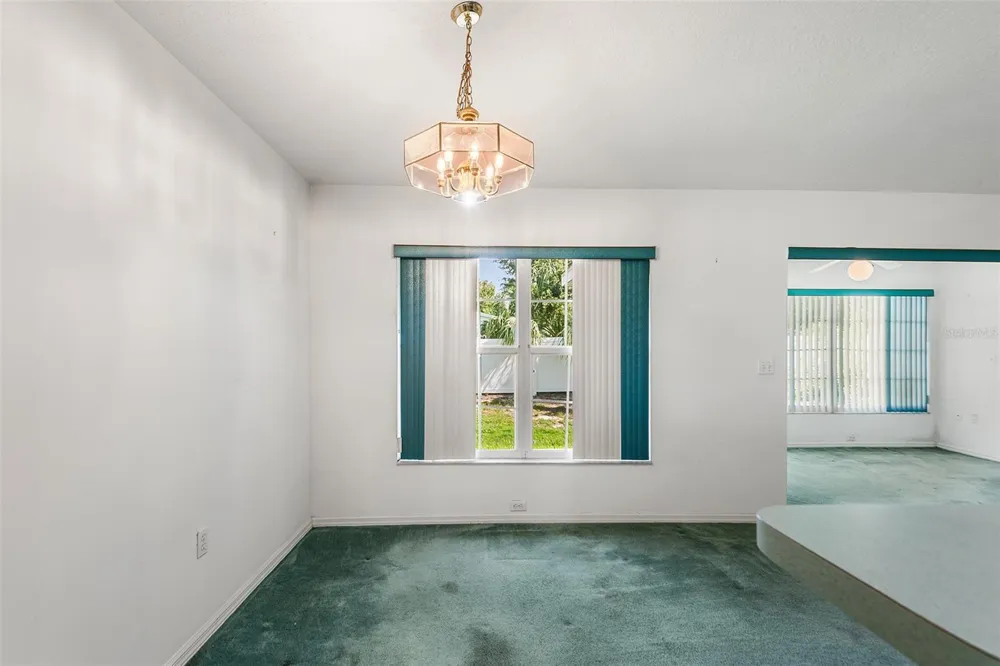 596 SWEETWATER WAY Haines City, FL 33844